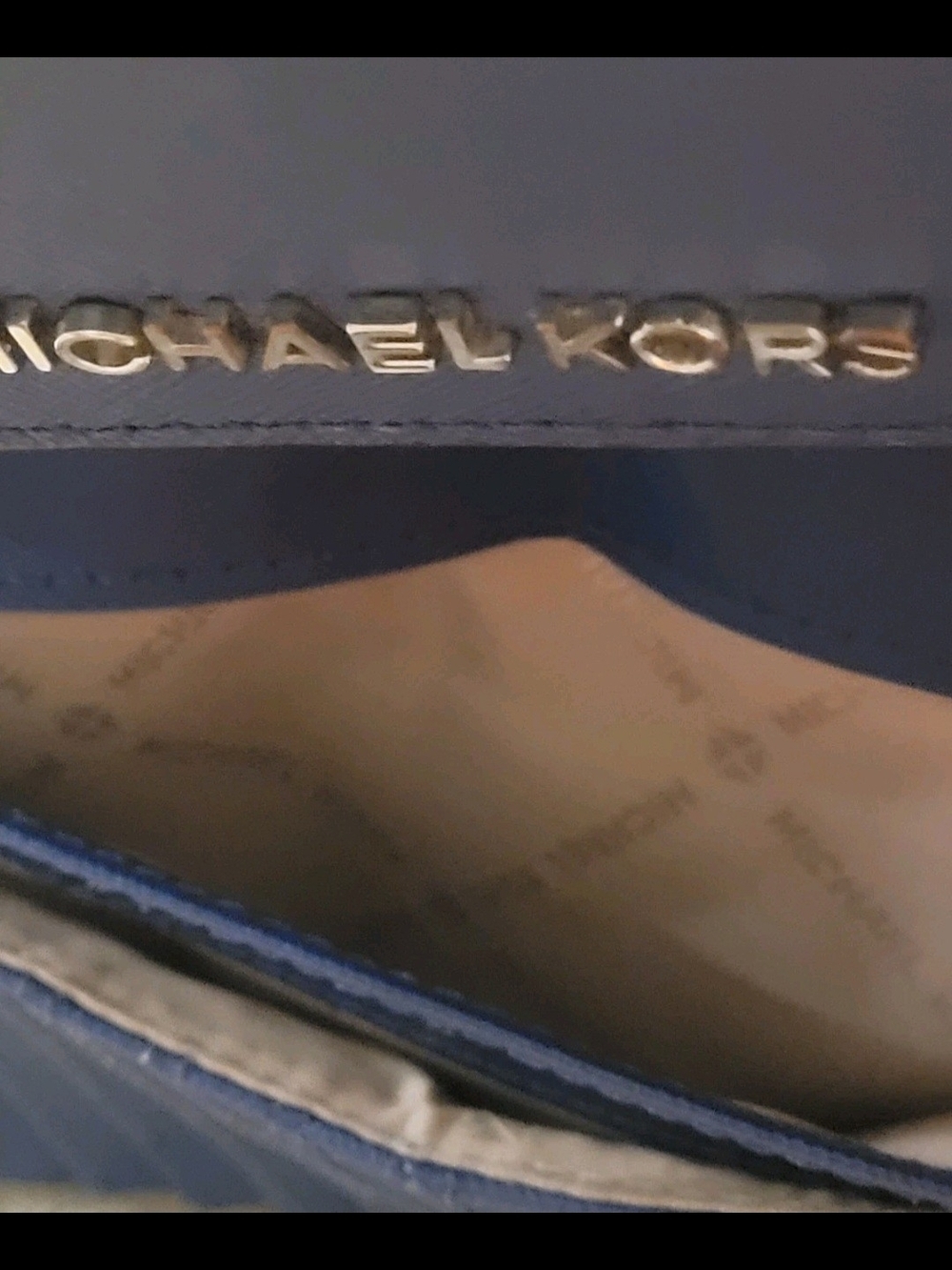 Michael Kors Navy Saffiano Leather Card Holder with Silver Logo - Picture 9 of 12